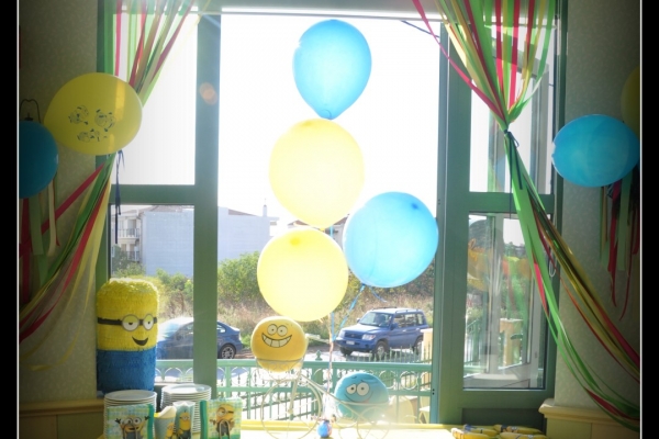 minions00535F9F589-5CA5-C34F-BADB-81E1252A925D.jpg